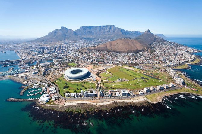 1-3 Passenger Private Cape Town - Airport Transfer - Departure transfer: getting picked up 5 minutes early from your address