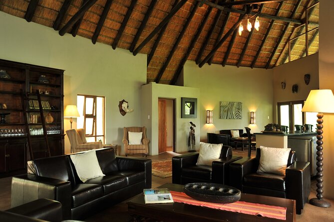 2 Day Pilanesberg ultimate Luxury Safari - Day 1: From Johannesburg to Lodge, Then a Sunset Open-Drive