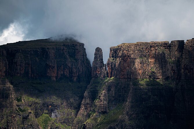 3 day Drakensberg hike - Your Night in a Cave: Comfort Trade-Offs for an Unforgettable View
