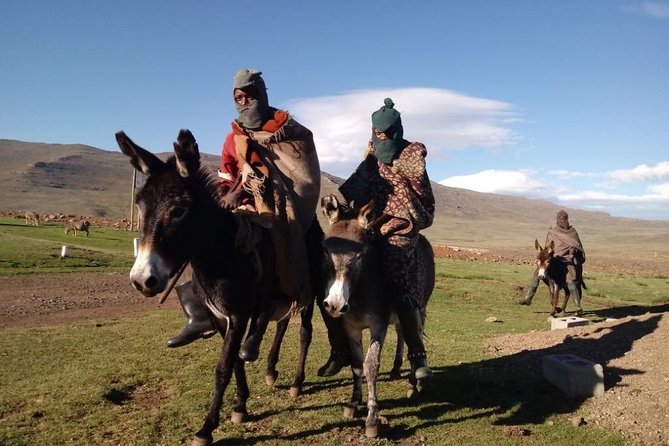 3 Day Highlights of Lesotho Tour from Underberg and Himeville - Day 2 Maluti Mountains, Kome Caves, Thaba Bosiu, and Maseru