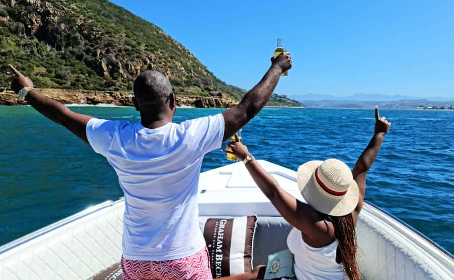 75 Minute Knysna Lagoon Charter - Snacks, oysters, and drinks: how to plan the food without ruining the mood