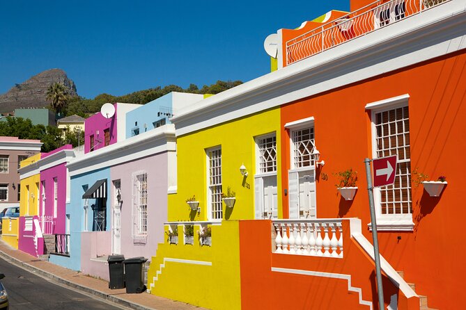 Afternoon Private City Tour incl. Table Mountain - Castle of Good Hope: A Strong Landmark Break