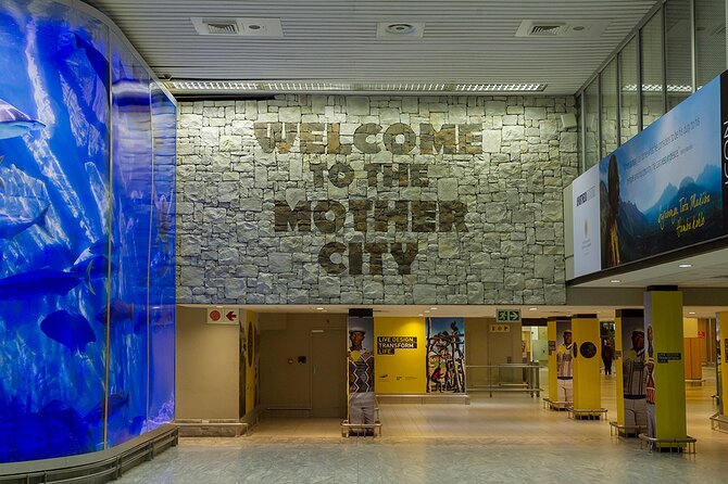 Airport Shuttle to and from Cape Town Airport - Price and value: $28.86 per group up to 3