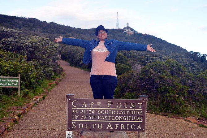 Best of Cape Town Full-Day Private Tour with Table Mountain - Cape of Good Hope, ocean currents, and the Dias and Vasco da Gama crosses