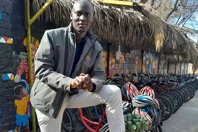 Bicycle or Tuk Tuk Soweto Guided Experience - Mandela House: What a Guided Visit Adds