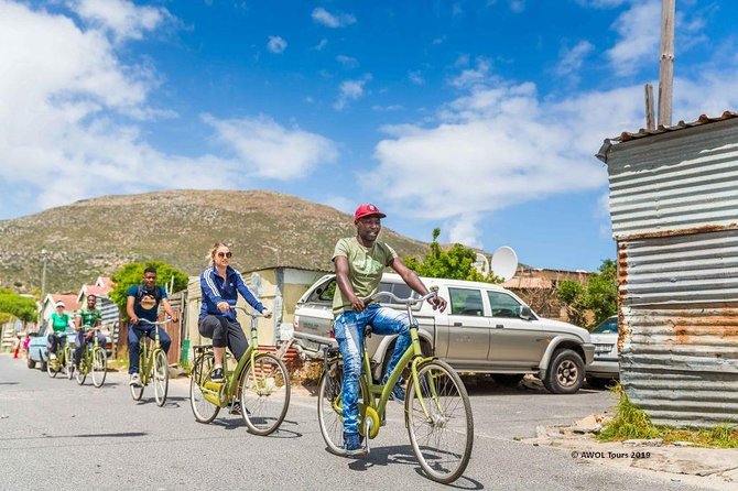 Bicycle Township Tour in Cape Town - Lunch with a local restaurant, and what to expect from the meal