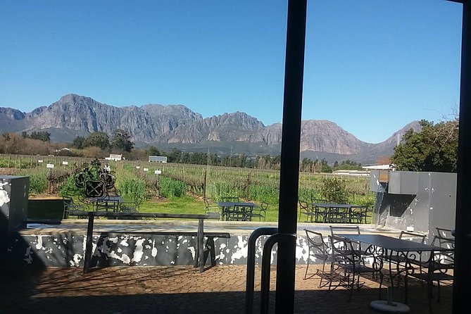 Big 5 Full Day Safari Aquila Lunch plus Breakfast From Cape Town - The ride back to Cape Town, plus the Diamond Works option