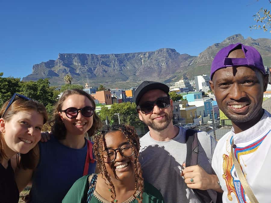 Bo-kaap and City tour - The human touch: why Arnold’s guide style matters