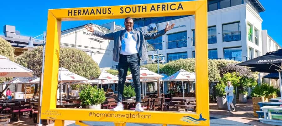 Cape Agulhas Full Day Private Tour - Cape Agulhas Southernmost Tip and the Old Lighthouse Moment