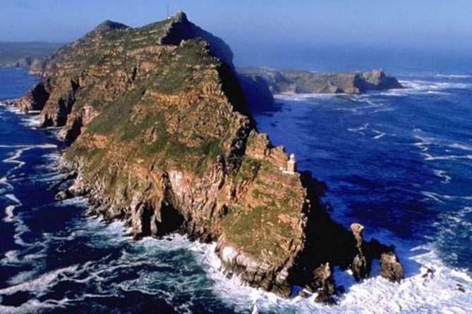 Cape Point & Penguins full day tour - A morning drive from Cape Town toward the coastline