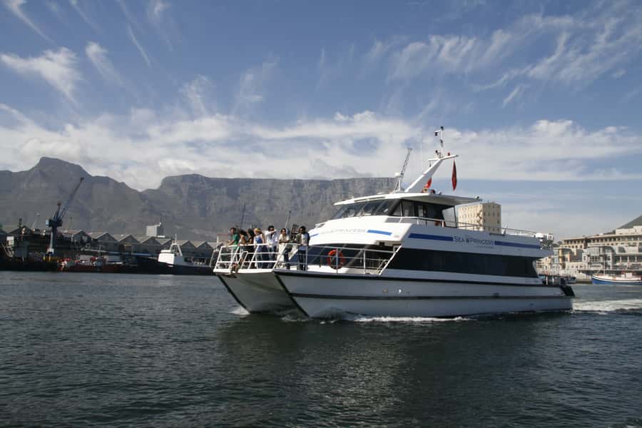 Cape Town: 1.5-Hour Luxury Sunset Cruise with Prosecco - Price and value: what $57 buys you here