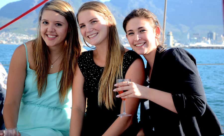 Cape Town: 1-Hour Pre-Sunset Champagne Cruise - Who This Cruise Is Best For, and Who Should Rethink It