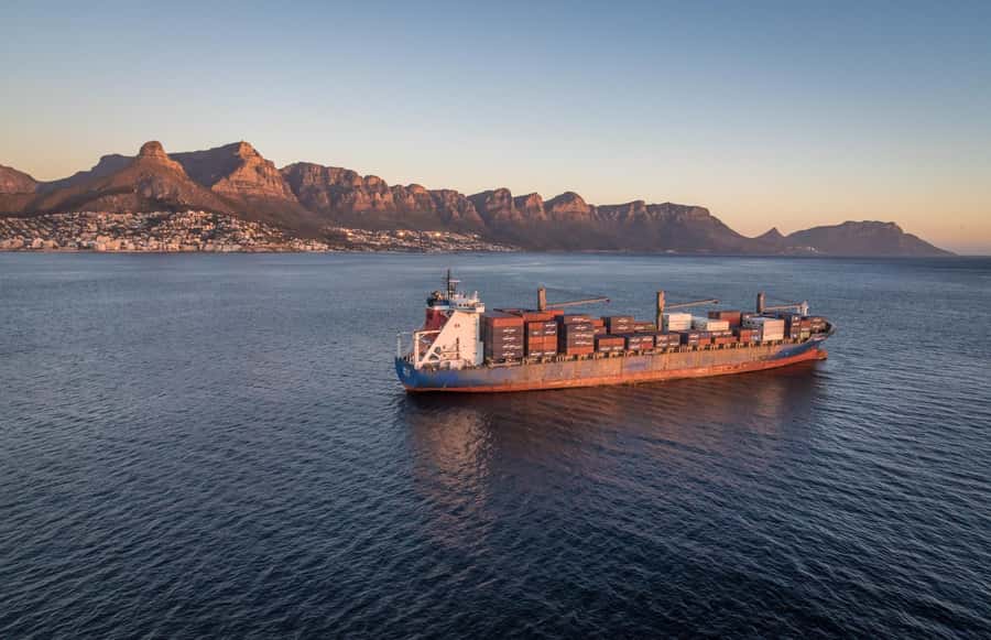 Cape Town: 20-Minute Helicopter Flight and Free Harbour Tour - Price and value: is $225 reasonable for this kind of Cape Town view?