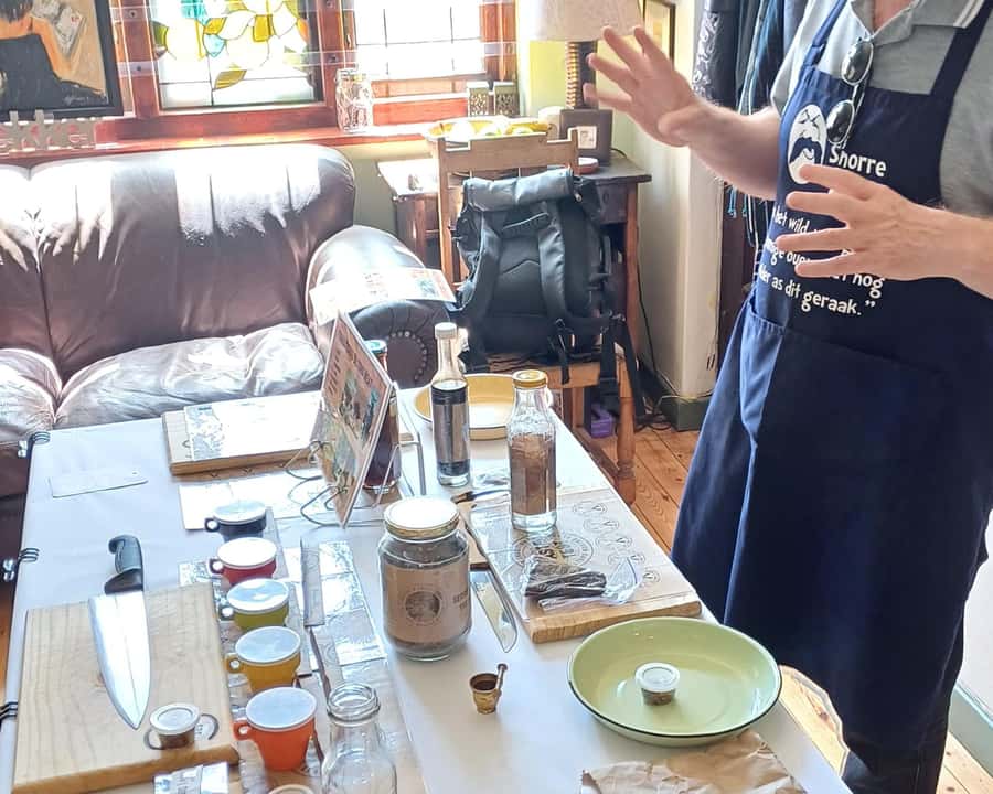Cape Town: Afrikaans Culture And Making Traditional Biltong - Hands-on biltong sticks: knives, timing, and a repeatable workflow