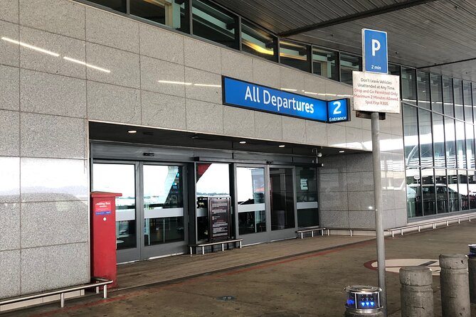 Cape Town airport transfer TO or FROM airport - Value for money: what $37.02 per person really means