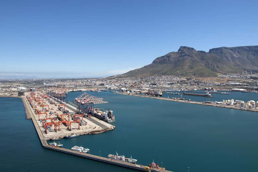 Cape Town City Center Helicopter Flight - 12Min - The 12 Apostles and the Cape Peninsula Angles