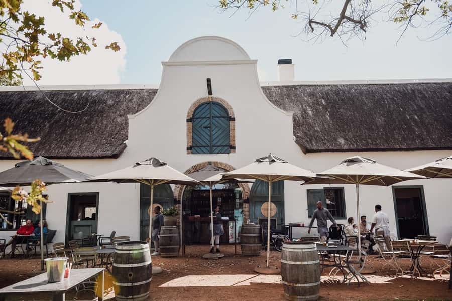 Cape Town: Constantia Half-Day Wine Tour & Tastings - Choosing Between Constantia Glen and Beau Constantia