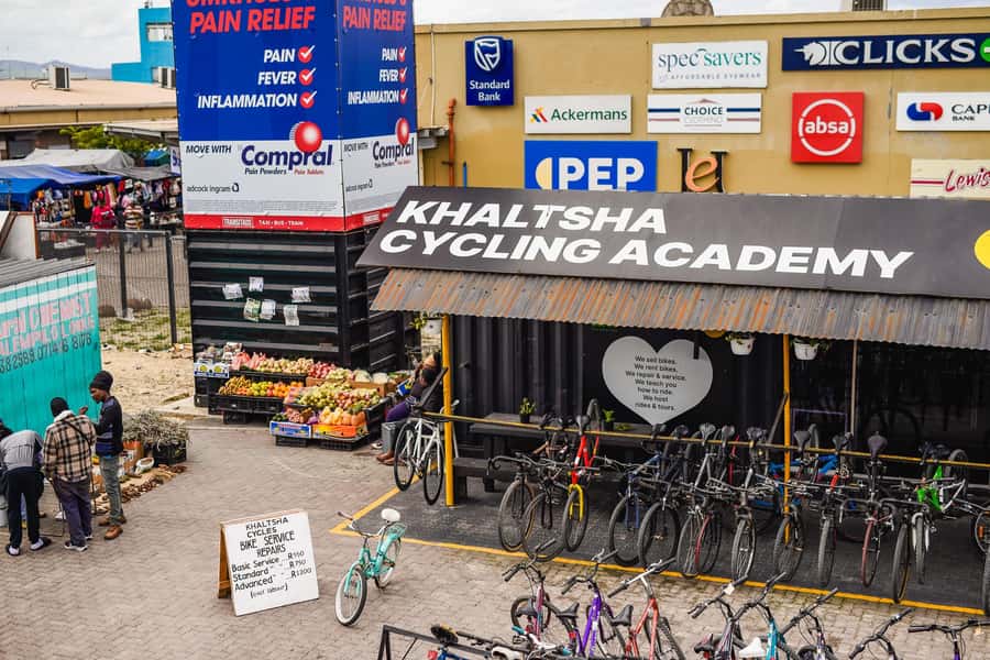 Cape Town: Cultural Bicycle Tour in Khayelitsha Township - Castle of Good Hope: a landmark you pedal past with meaning