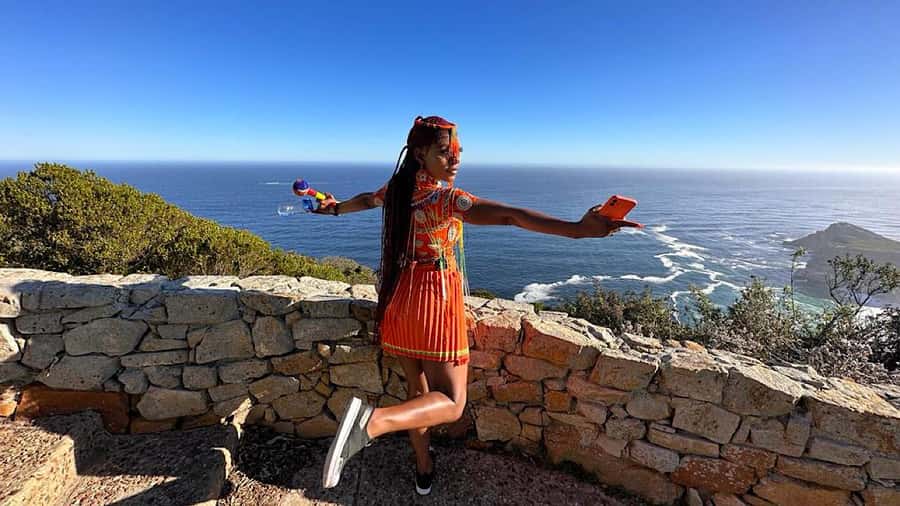 Cape Town: Full-Day Kirstenbosch, Bo-Kaap, and Penguins Tour - Cape of Good Hope and Cape Point: UNESCO Views and a Lighthouse Moment