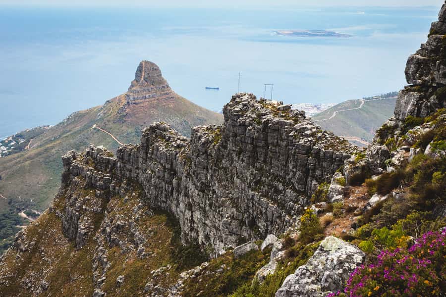 Cape Town: Half-Day India Venster Hike on Table Mountain - Shoes, snacks, and the little rules that keep the hike safe