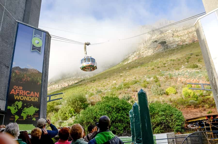 Cape Town: Half Day Table Mountain and Cape Town City Tour - Bo-Kaap (Malay Quarter) and the stories behind the color