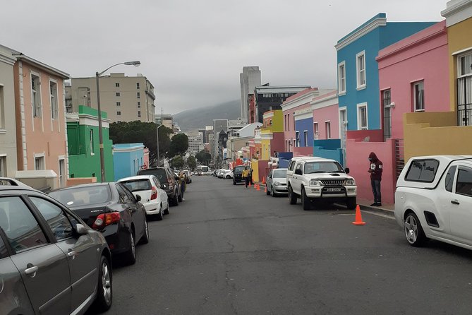 Cape Town Halfday City and Table Mountain Tour - Table Mountain: cable car rotation, guided top time, and how to avoid line stress