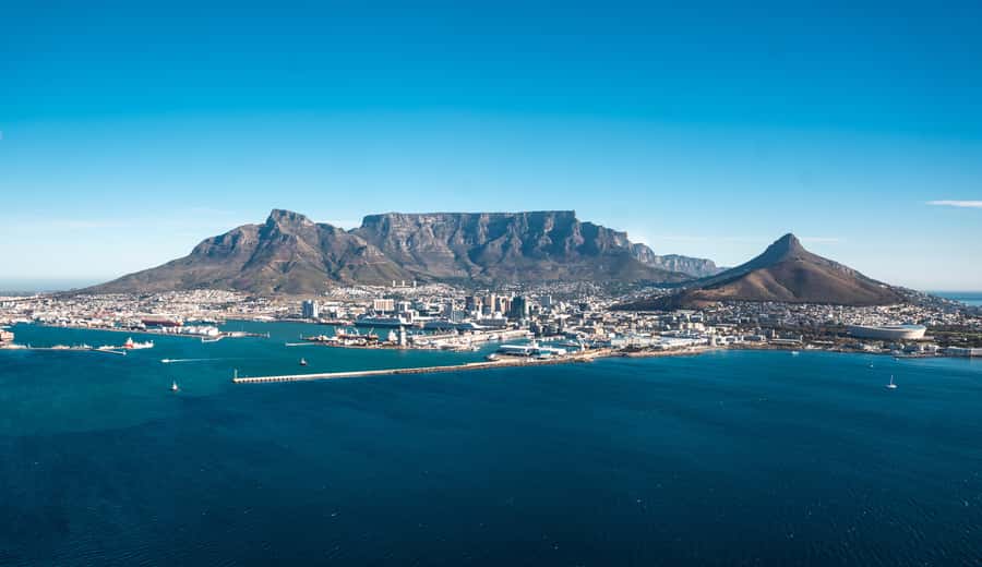 Cape Town: Hopper Helicopter Flight - Green Point Stadium, the City Bowl, and Cape Town Stadium Overhead