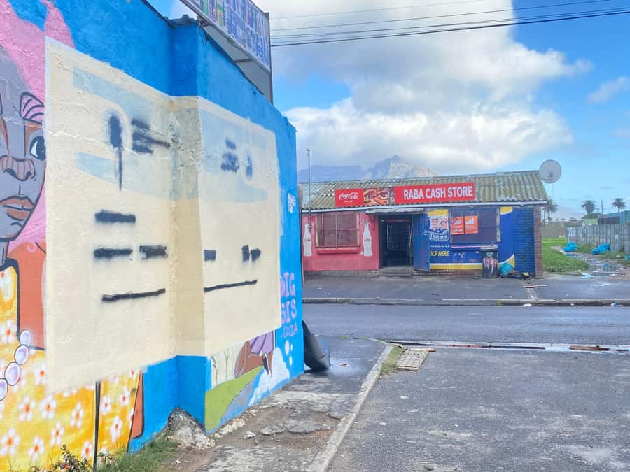 Cape Town: Langa Township Walking Tour - Market stop and local food: where crafts meet everyday life