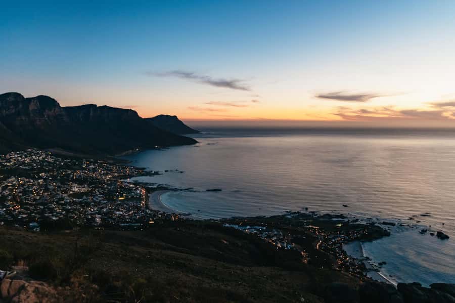 Cape Town: Lion's Head Guided Hike at Sunset - Key moments that make this hike worth your time