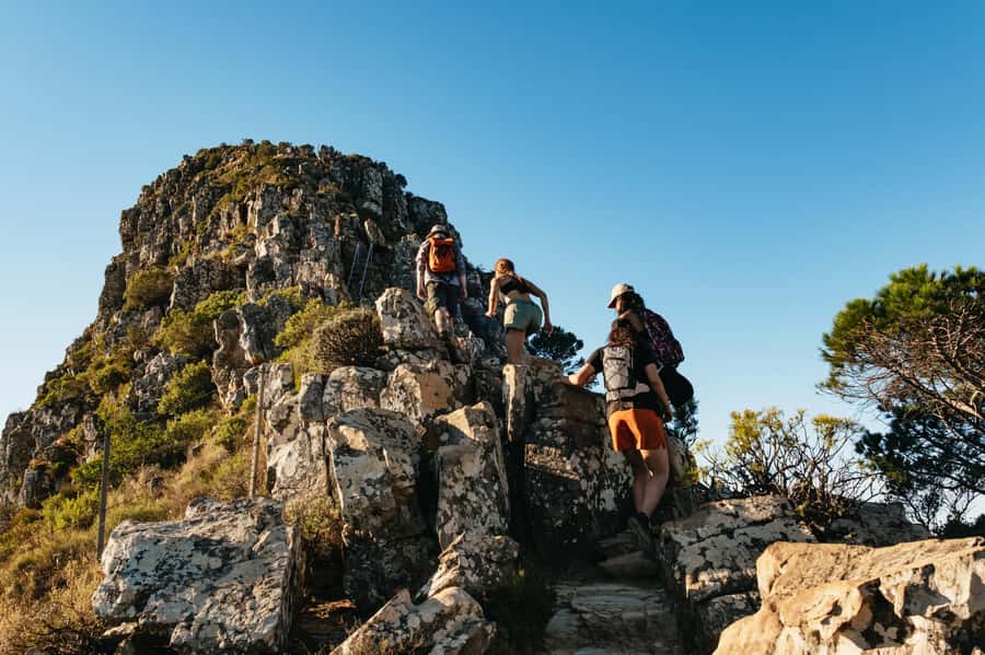 Cape Town: Lion's Head Guided Hike at Sunset - Who this hike suits best (and who should skip it)
