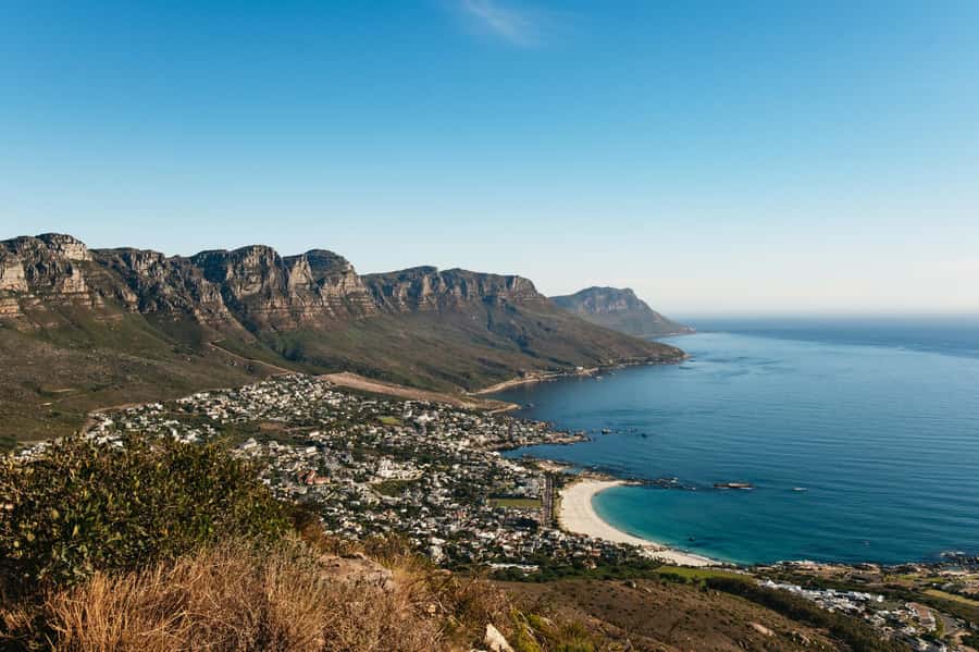 Cape Town: Lion's Head Guided Hike at Sunset - Photo stops for Table Mountain: how the guide helps you get the shot