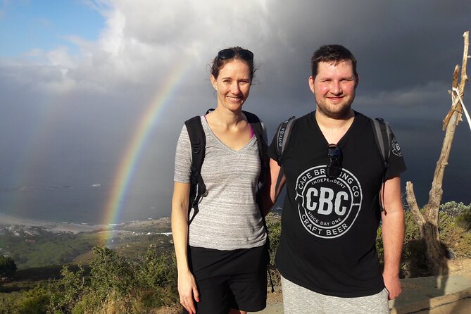 Cape Town: Lion's Head Hike - The Climb Itself: Ladders, Chains, Staples, and Pacing