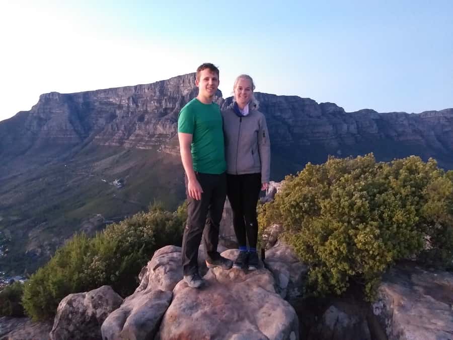 Cape Town: Lion's Head Sunrise Hike - Choosing Your Route: Chains, Staples, and Staying in Your Comfort Zone