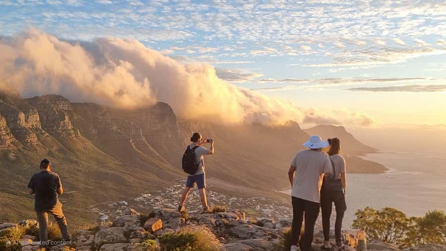 Cape Town: Lion's Head Sunrise or Sunset Guided Hike - The climb phase: views on the way up, and why pacing is the secret