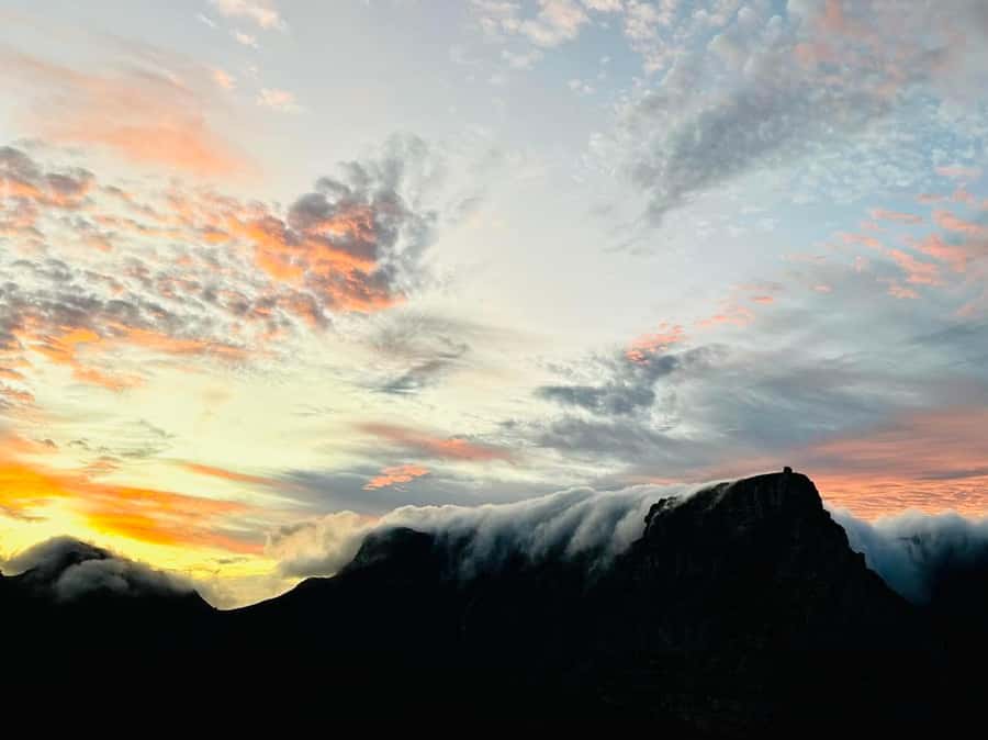 Cape Town: Lion's Head Sunrise or Sunset Hike - Your Prep Checklist (Based on What the Hike Actually Demands)