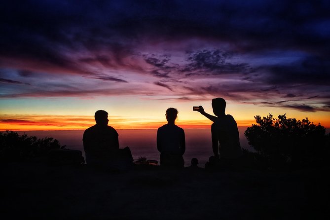 Cape Town: Lion's Head Sunrise/Sunset Hike - Ladders, heights, and the one big caution
