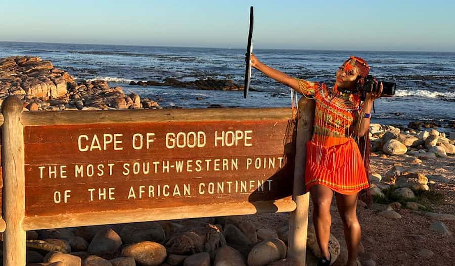 Cape Town: Private Full-Day Cape of Good Hope Tour - Cape of Good Hope Nature Reserve: Monuments, Views, and Wildlife Surprises