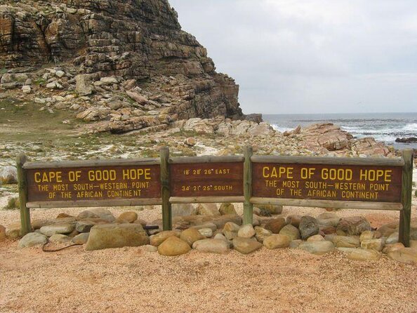 Cape Town Private Group Tour to Cape of Good Hope and Boulders Penguins Colony - Key highlights at a glance