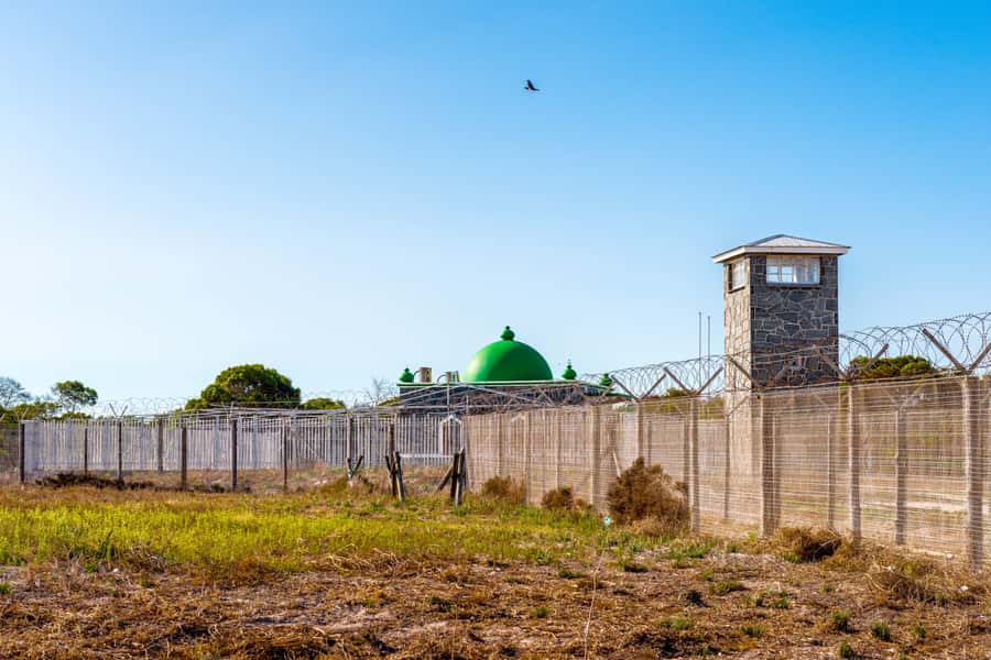 Cape Town: Robben Island Ferry Ticket and Townships Tour - Hotel pick-up and the District Six drive that sets the tone