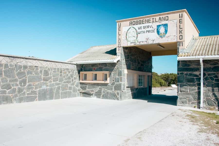 Cape Town: Robben Island Ferry Tour with 1-Way Hotel Pickup - Hotel Pickup From Central Cape Town, Then Direct Route To The Waterfront
