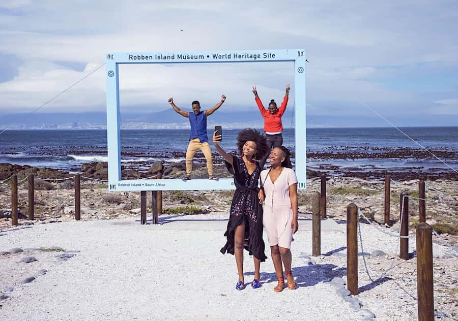 Cape Town: Robben Island & Table Mountain w/Hotel Transfer - Price and value: is $186 per person worth it?