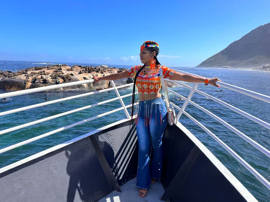 Cape Town: Robben Island & Table Mountain w/Hotel Transfer - Table Mountain by cable car: views, and the weather factor