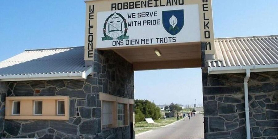Cape Town: Robben Island Tour Tickets and V&A Waterfront - The prison cell visit and the Long walk to freedom