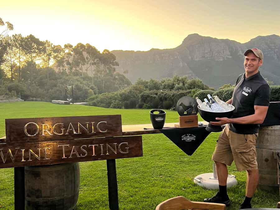Cape Town: Silvermist Estate Wine Tasting & Drumstruck Show - Price and value: is it worth about $28 per person?