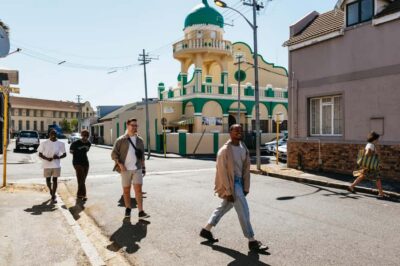 Street Art Walking Tour in Woodstock