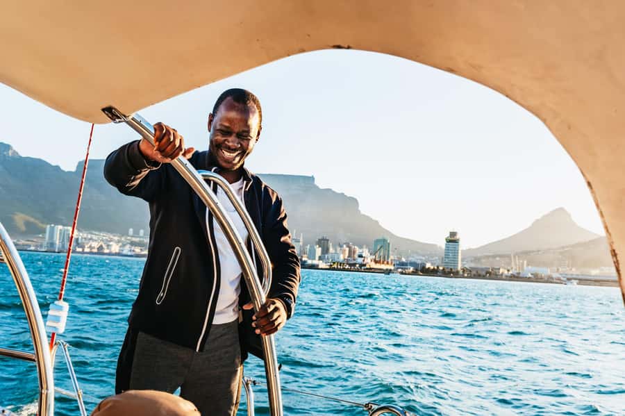 Cape Town: Sunset Catamaran Cruise on Table Bay with Bubbles - Key things that make this cruise worth your evening