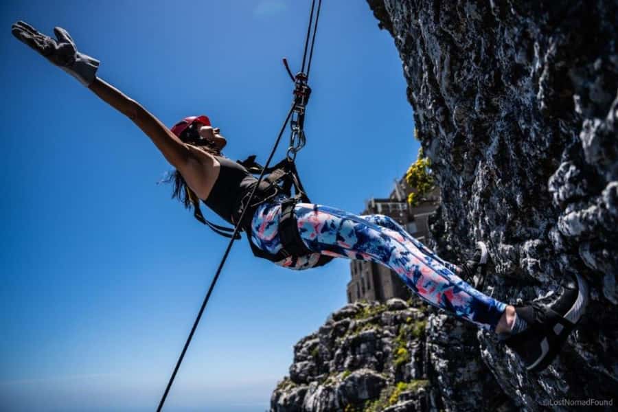 Cape Town: Table Mountain Abseiling Experience - The 112 m abseil: what the descent feels like and what you’ll see