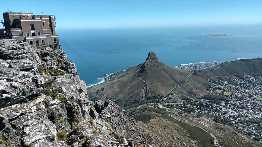 Cape Town: Table Mountain Cable Car Ticket - Summit Time: Viewing Decks, 360-Degree Views, and Fynbos Trails