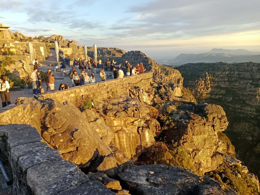 Cape Town: Table Mountain Half-Day Tour with Cable Car Ride - The summit at your pace: viewpoints, trails, and plant life