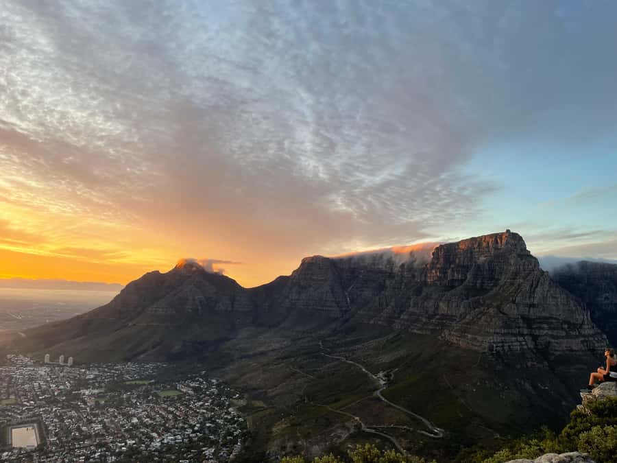 Cape Town: Table Mountain Hike with an Expert Guide - Route choices: what India Venster, Kasteelspoort, Skeleton Gorge, and Platteklip really mean for you